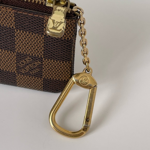 Louis Vuitton Damier Ebene key pouch - Picture 4 of 13